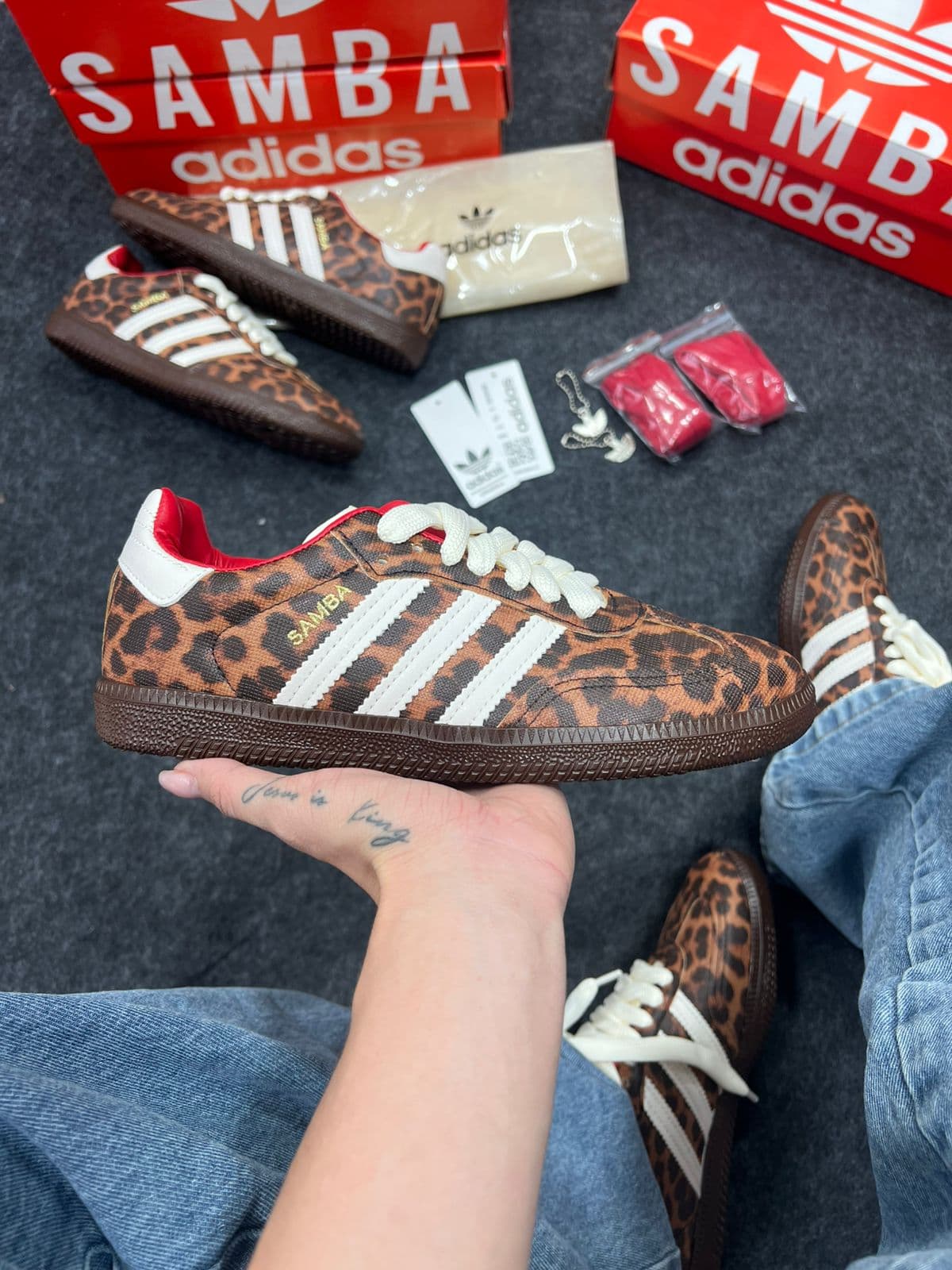 Adidas Samba Animal Print Premium — foto principal