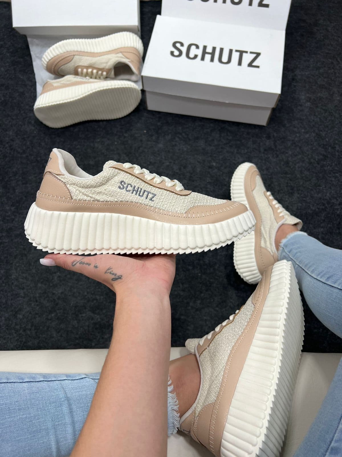 Shutz Casual Tricô Premium — foto principal