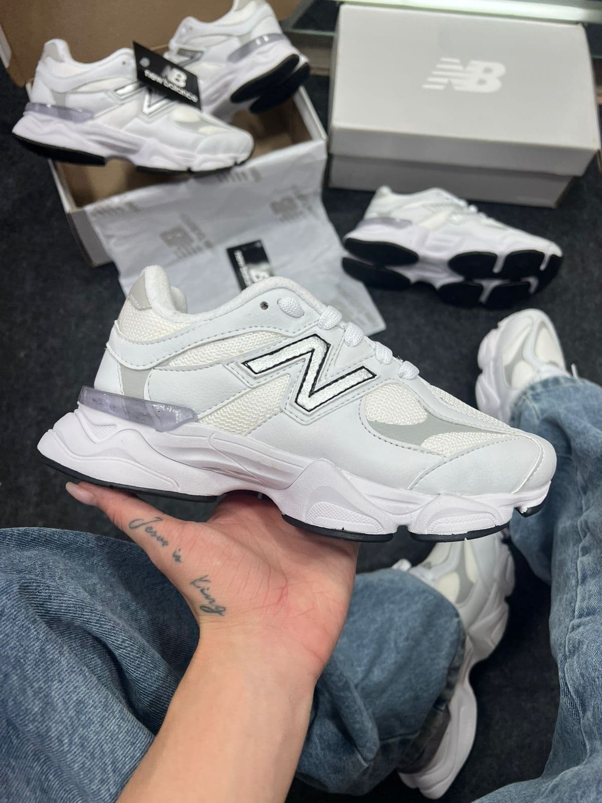 New Balance 9060 Branco — foto principal