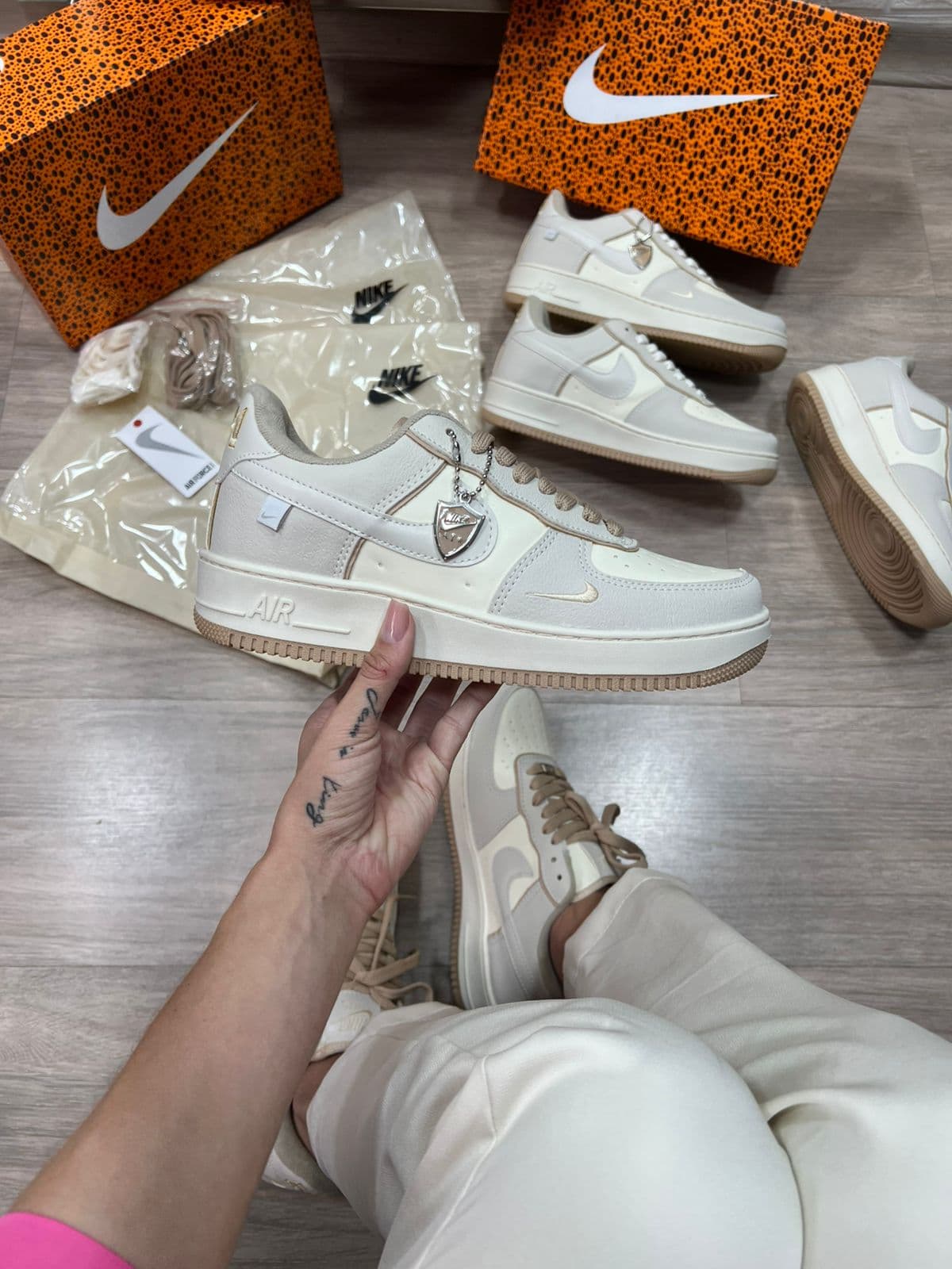 Air Force Premium Branco e Marrom — foto principal