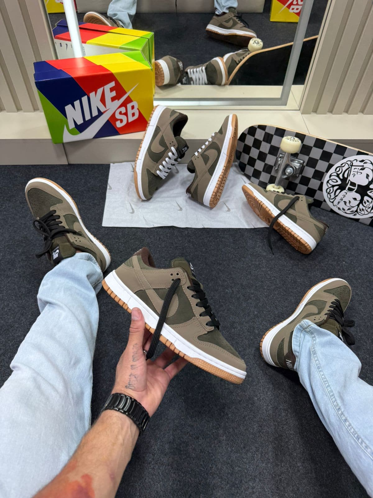 Nike Skateboarding Dunk Low Pro Verde Militar — foto principal
