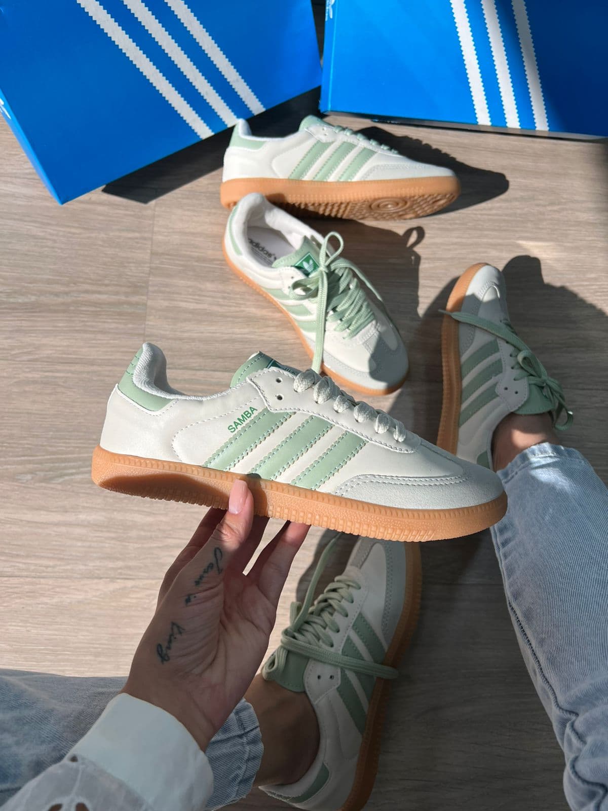 Adidas Samba OG Branco e Verde — foto principal