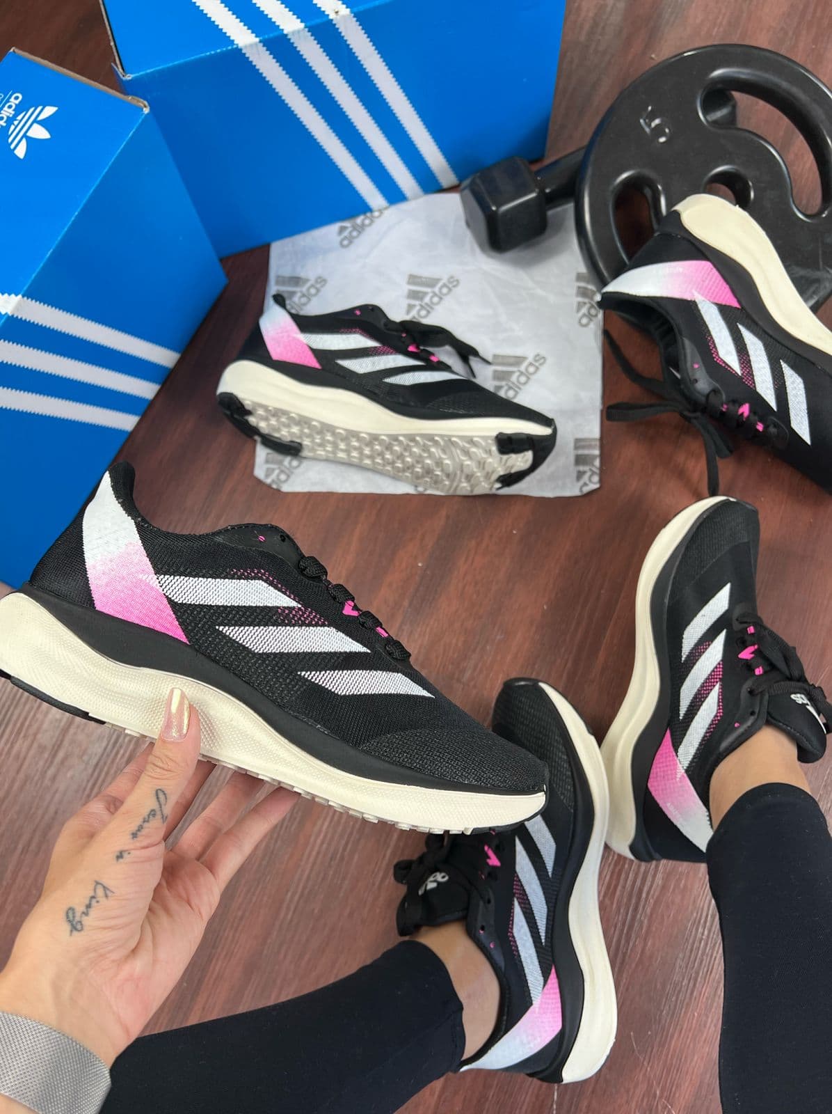Adidas Adizero Boston 12 - Preto Rosa — foto principal