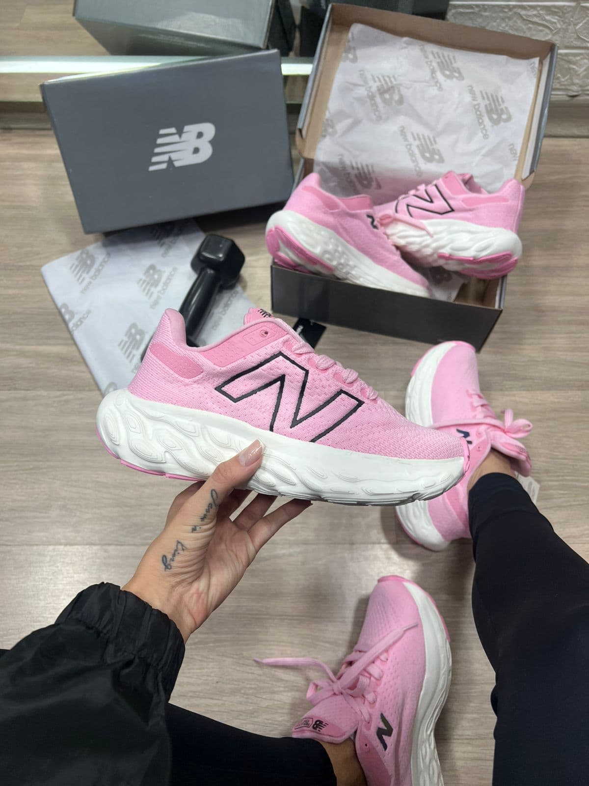 New Balance Fresh Foam Rosa — foto principal