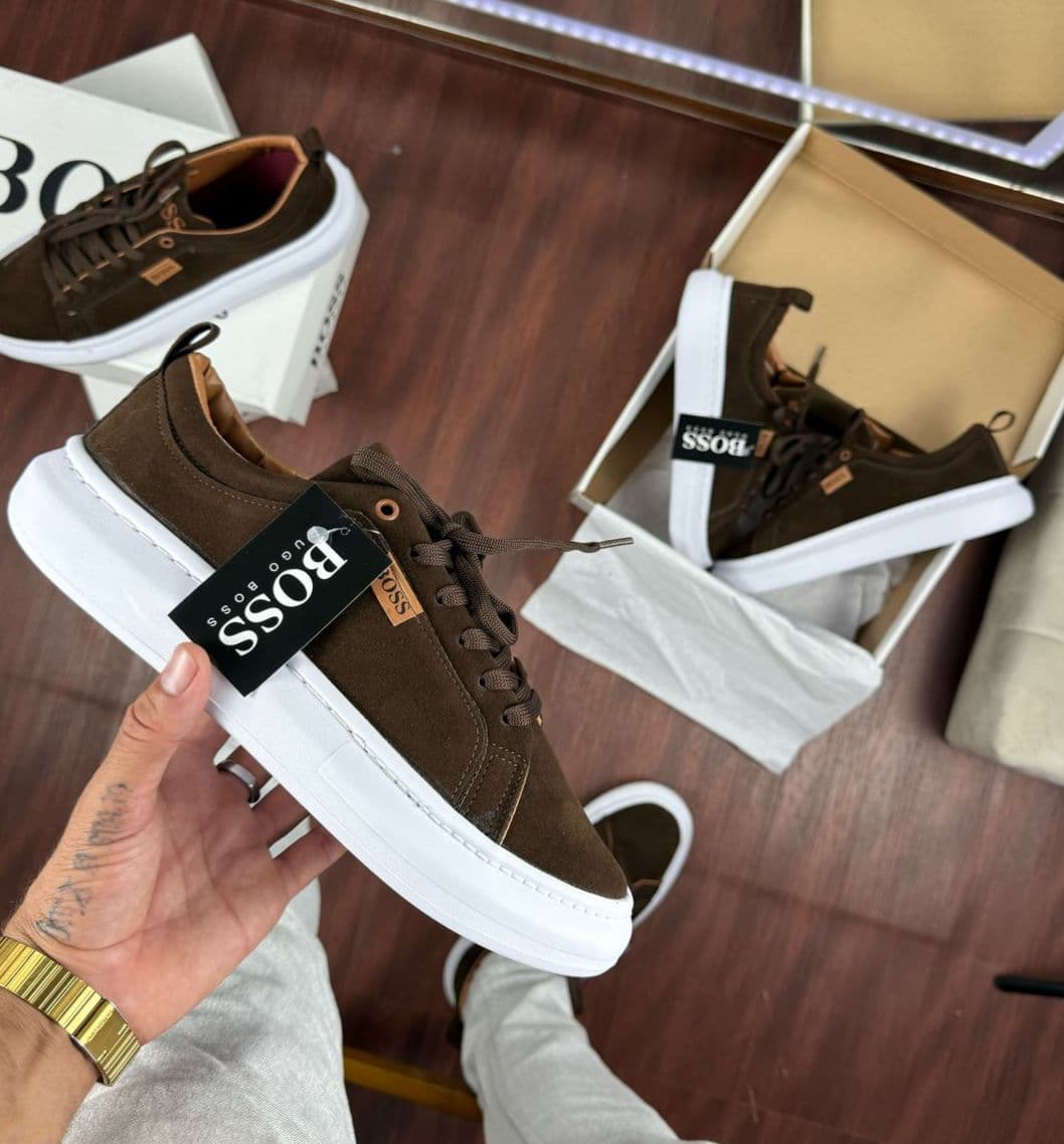 Hugo Boss Casual - Marrom — foto principal