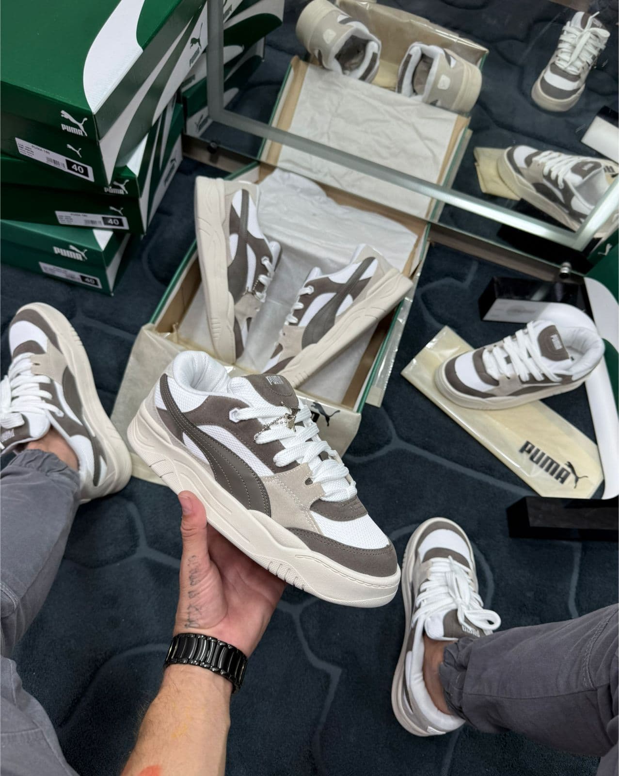 Puma Camurça Premium Marrom e Branco — foto principal