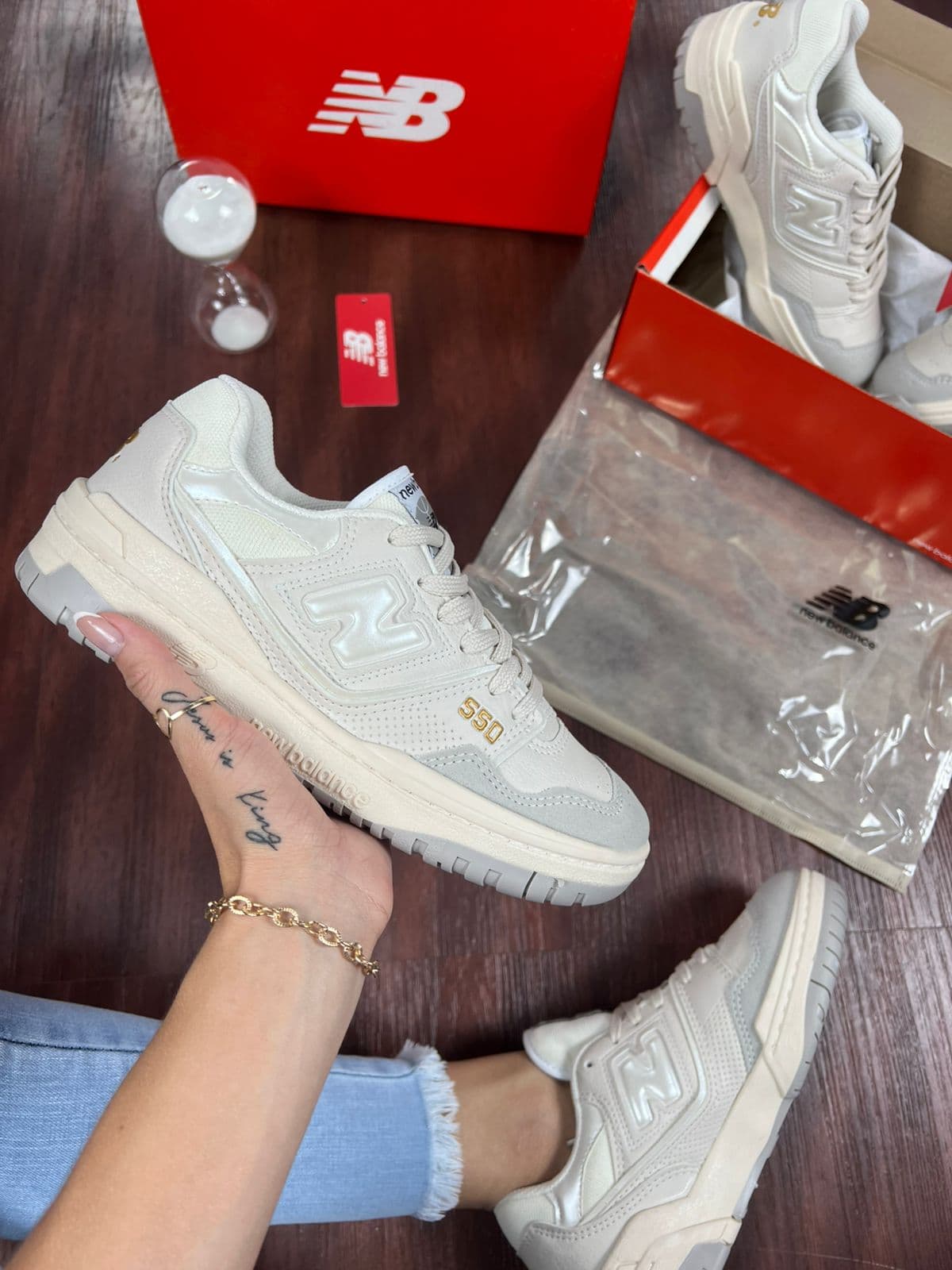 New Balance Off/prata — foto principal