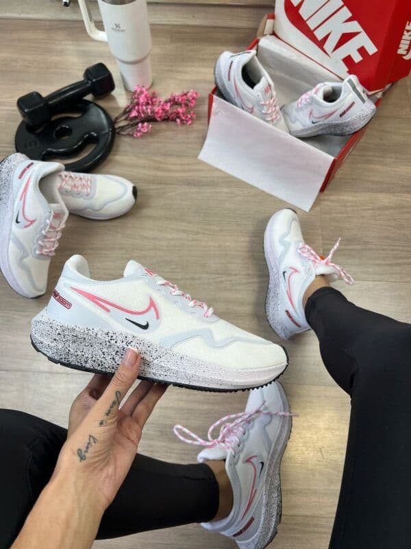 Nike Air Zoom 40 Branco Rosa — foto principal