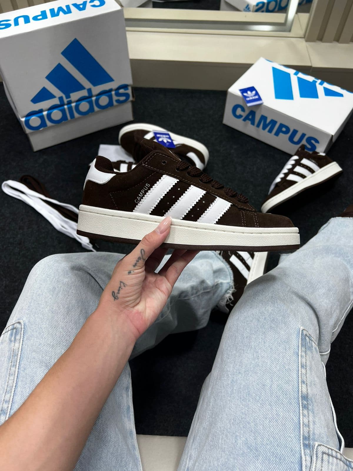 Adidas Campus Camurça Marrom — foto principal