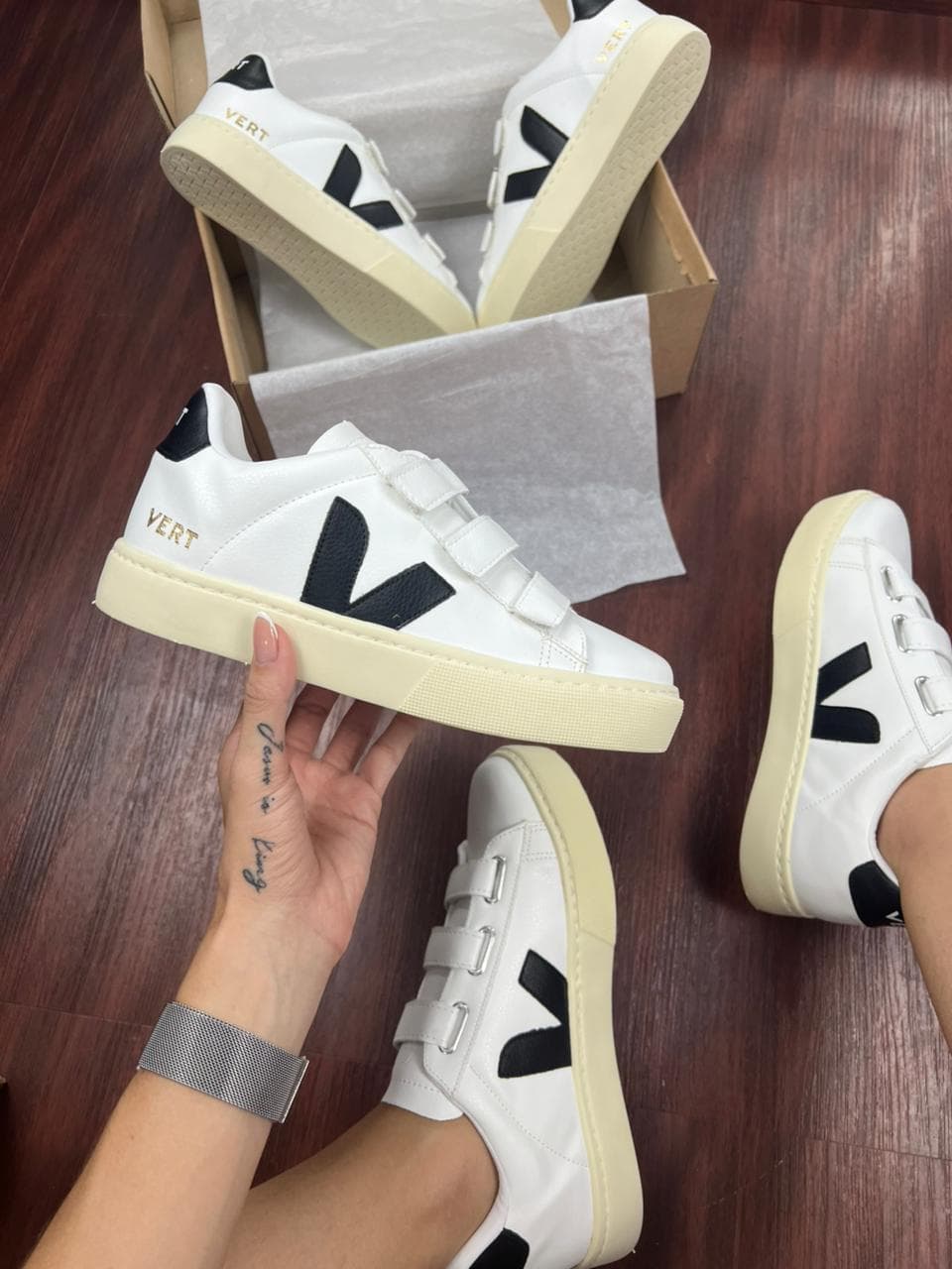 Vert Velcro - Branco Preto — foto principal