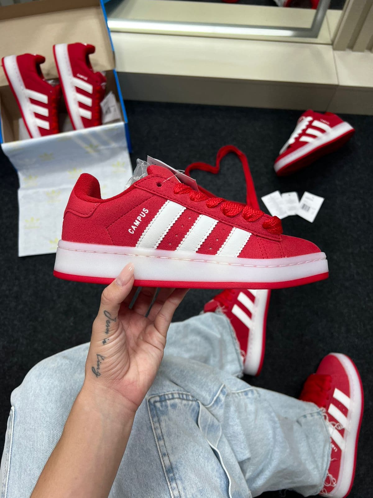 Adidas Campus Vermelho — foto principal