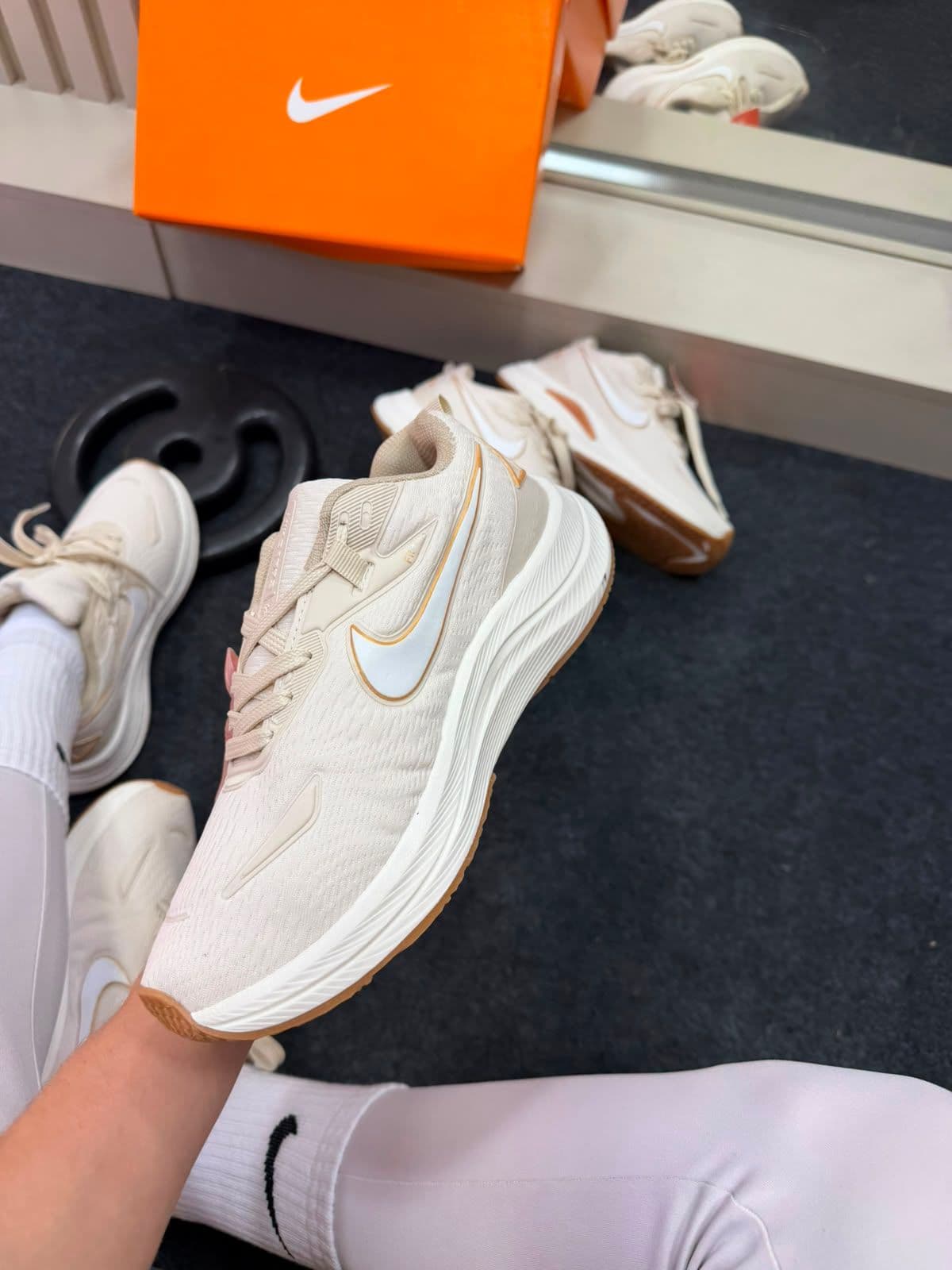 Nike Fit Off White Primeira Linha — foto principal