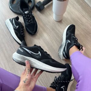 Tênis Nike Air Zoom 40 - Preto - 34 ao 43