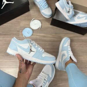 Tênis Nike Jordan Low - Branco Acqua - 34 ao 39