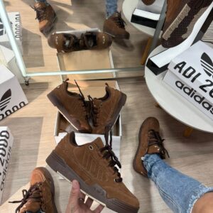 Adidas 2000 Premium Marrom