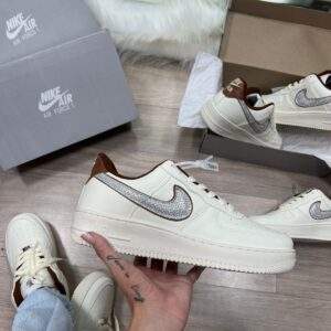Nike Air Force Premium Branco e Marrom Atacado