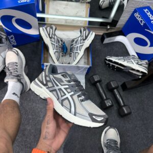 Tênis Asics Gel Venture 6 Grafite e Prata Atacado