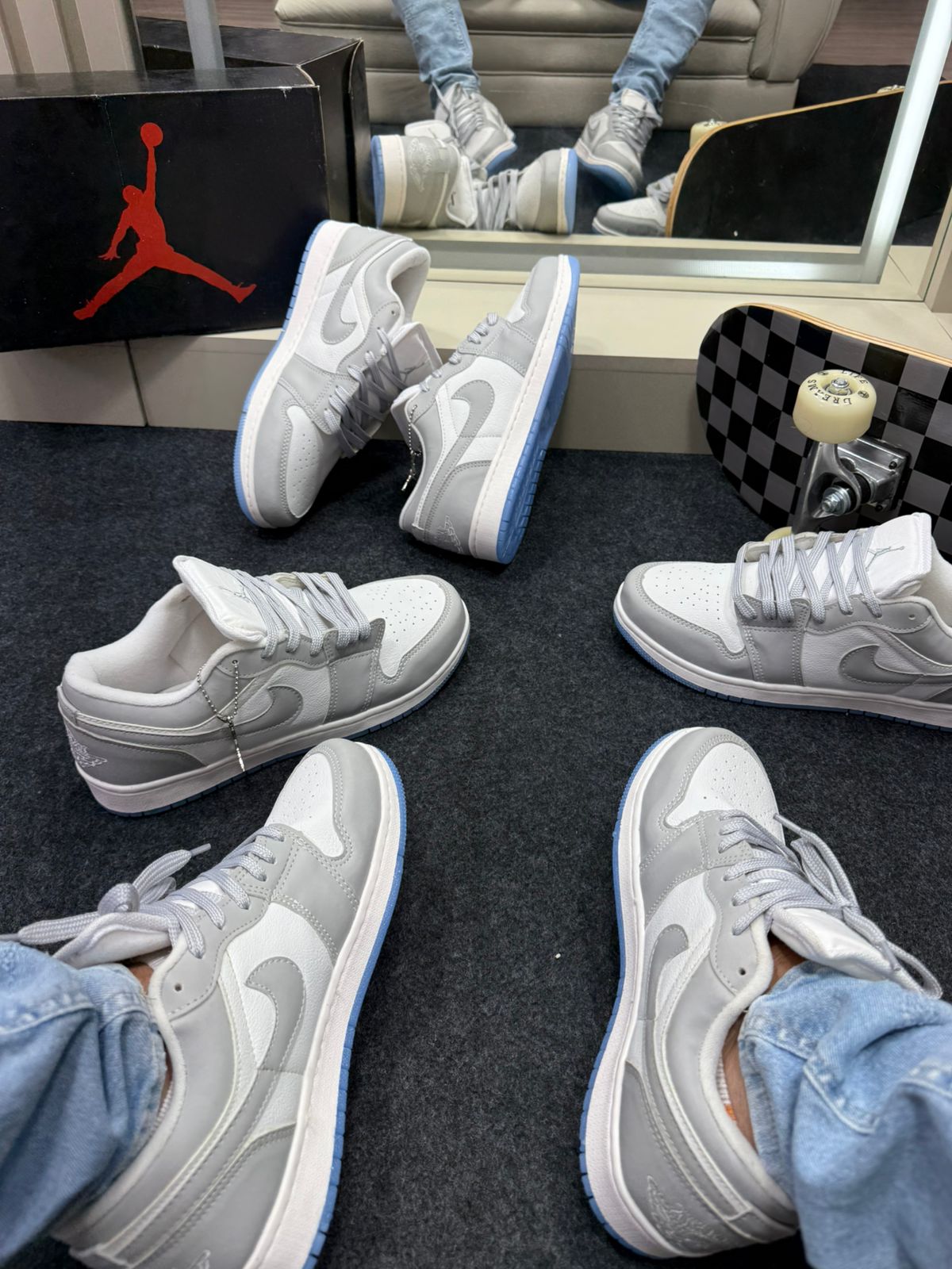 Nike Air Jordan Low Premium Branco e Cinza 10