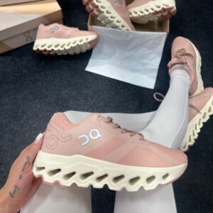 Tênis On Cloud Premium Rose