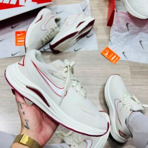Nike Fit Bege Bordo