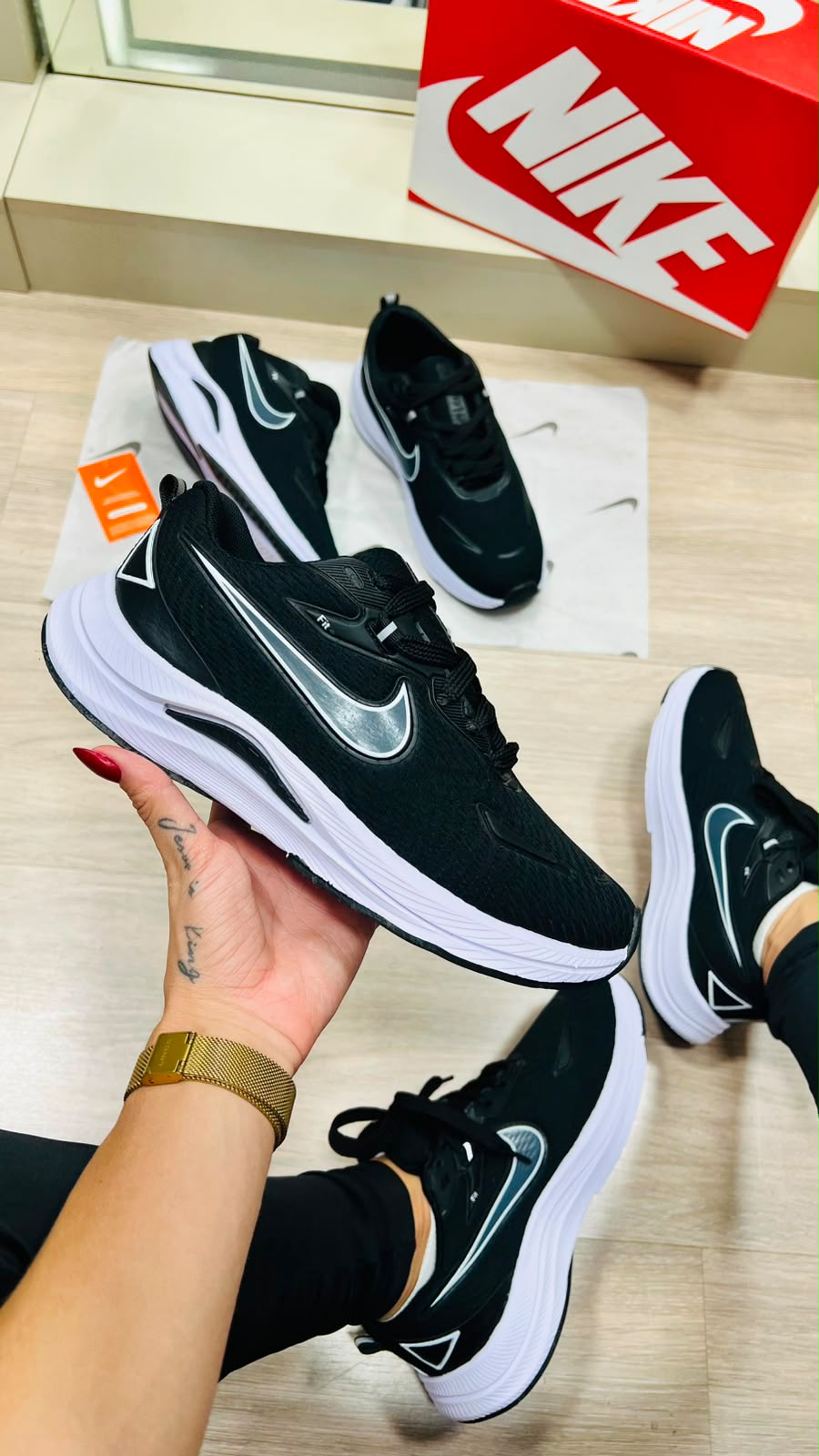 Nike Fit Preto e Branco 4
